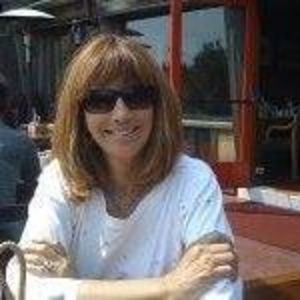 Meet your Posher, Carolyn